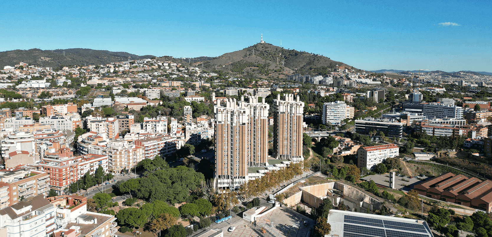 Vista aérea de la ciudad de Esplugues de Llobregat.